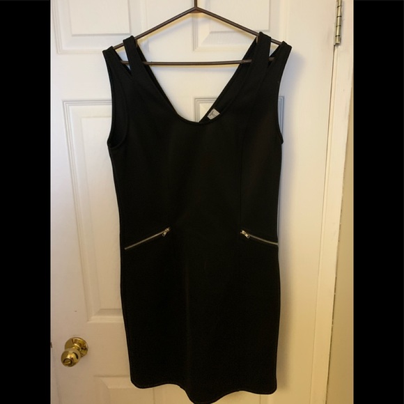 Tristan mini dress - Picture 2 of 6